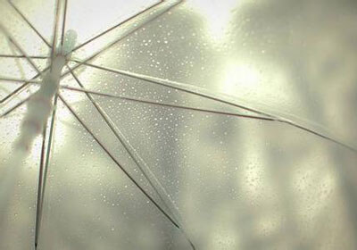 篮球场上传来闪光时刻，中国球队崭露头角